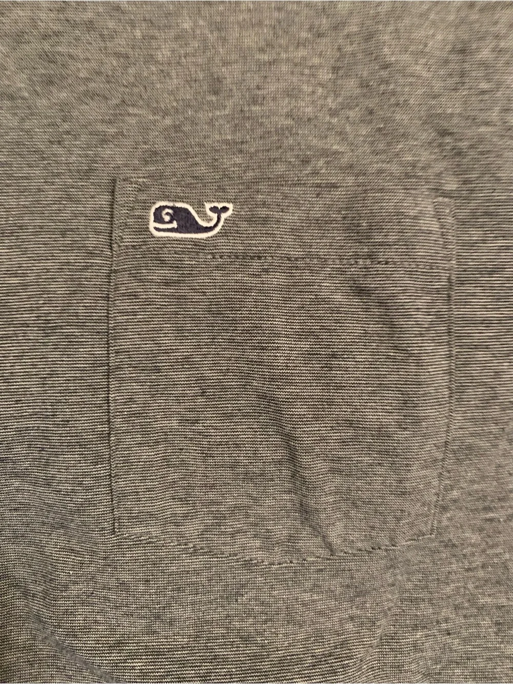 Vineyard Vines Teens XL Edgartown T-Shirt Long Sleeve Hooded Chest Pocket Whale
